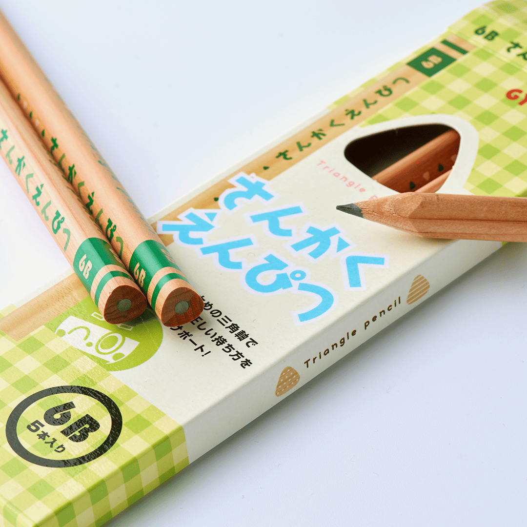 さんかく鉛筆(6B)